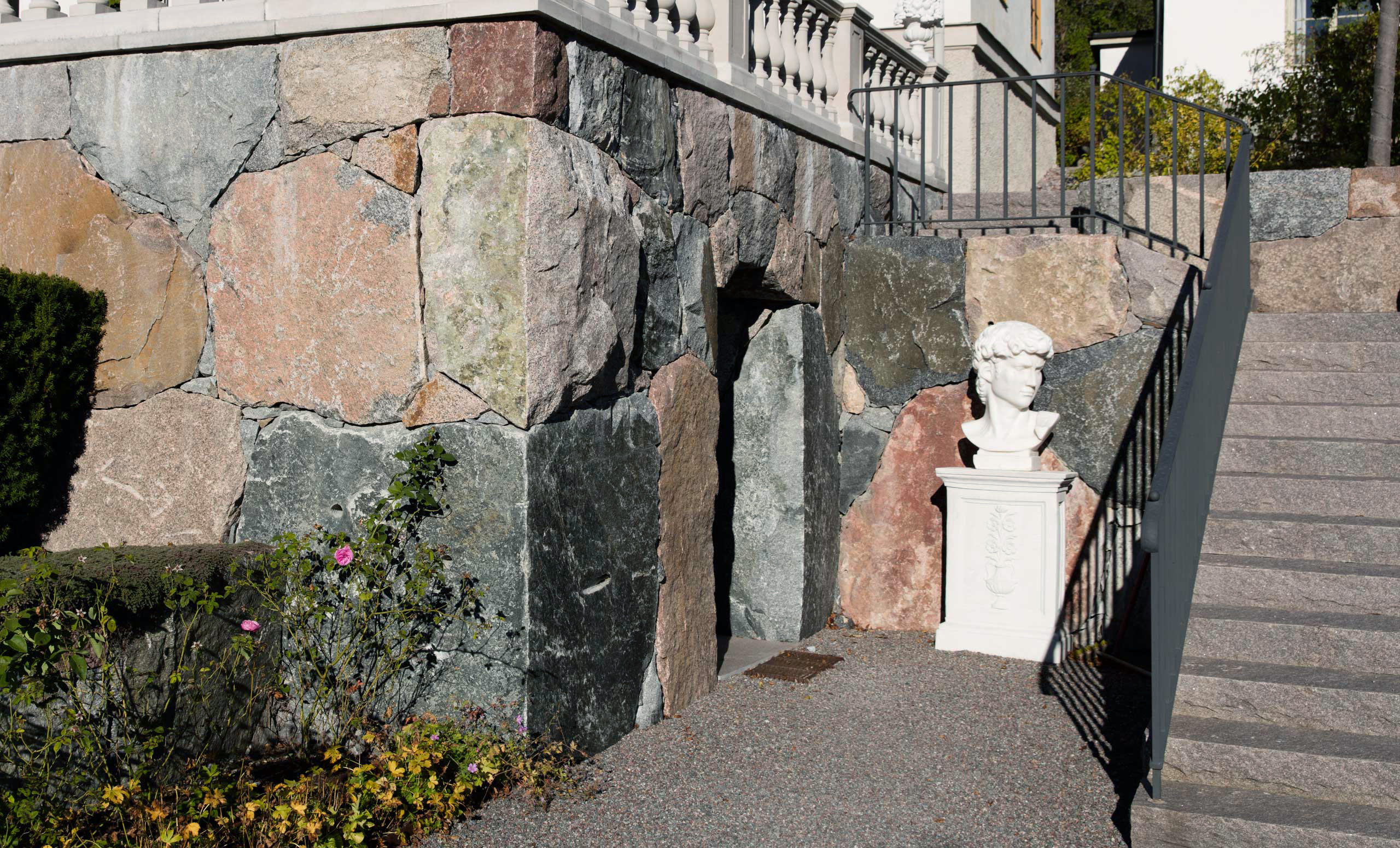 Stenmur i natursten